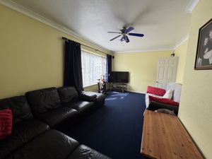 lounge- click for photo gallery